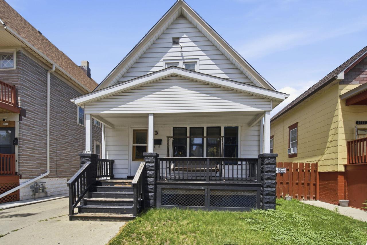 1577 S Union St, Milwaukee, WI 53204