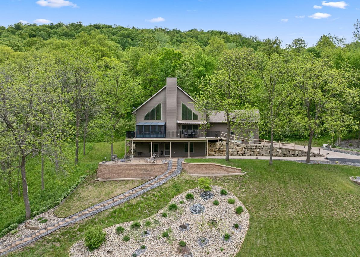 N124 Cedar Hills, Shelby, WI 54658