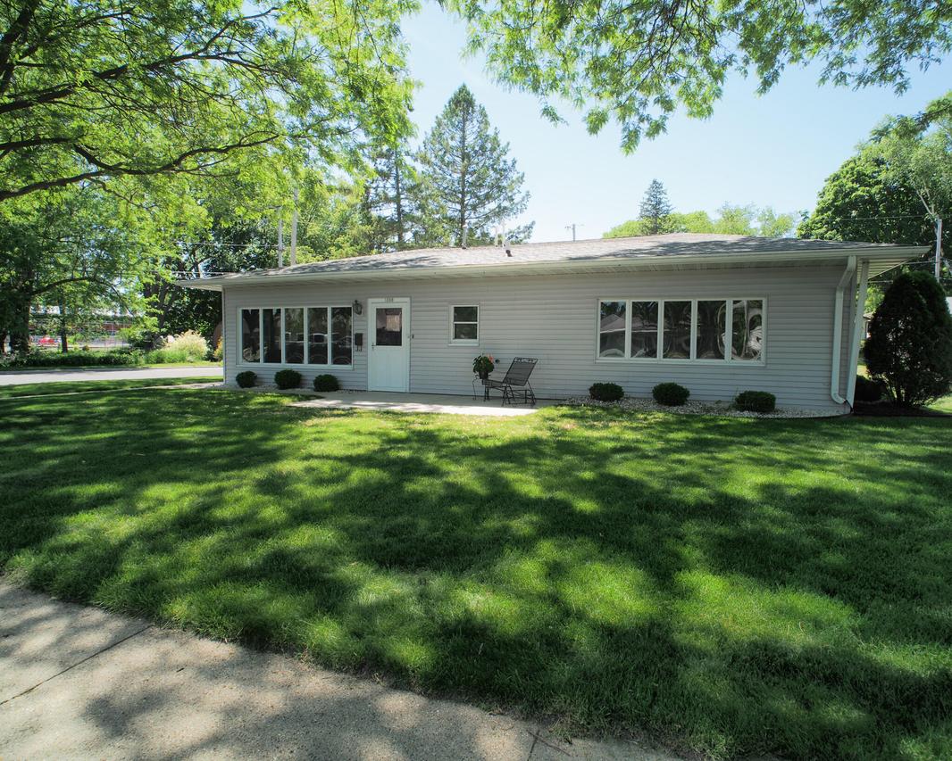 1300 Center St, Watertown, WI 53098