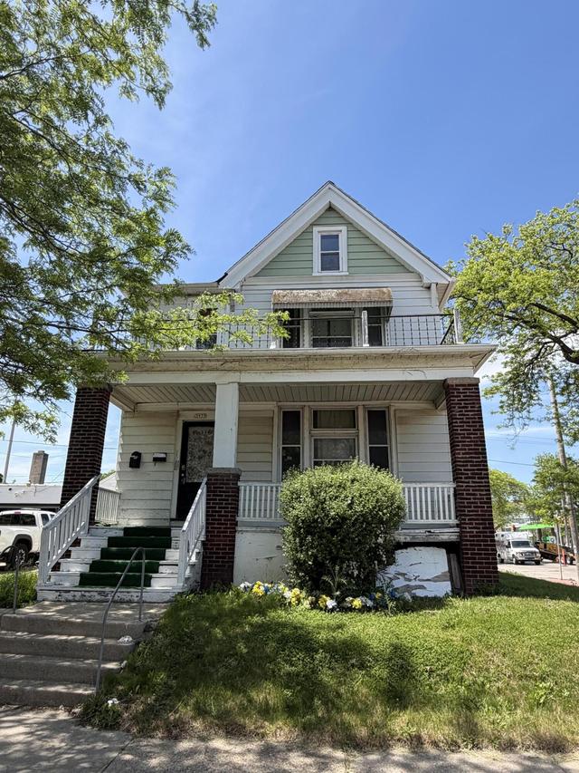 3935 N Palmer St, Milwaukee, WI 53212