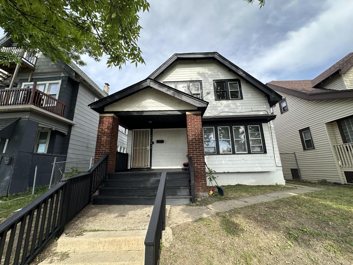3068 N 34th St #3068A, Milwaukee, WI 53210