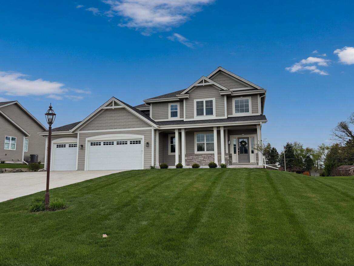 S54W25487 Pebble Brook, Waukesha, WI 53189