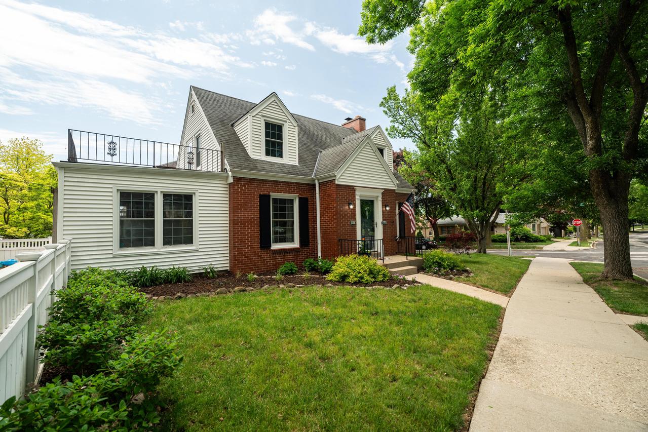 6641 W Hadley St, Milwaukee, WI 53210
