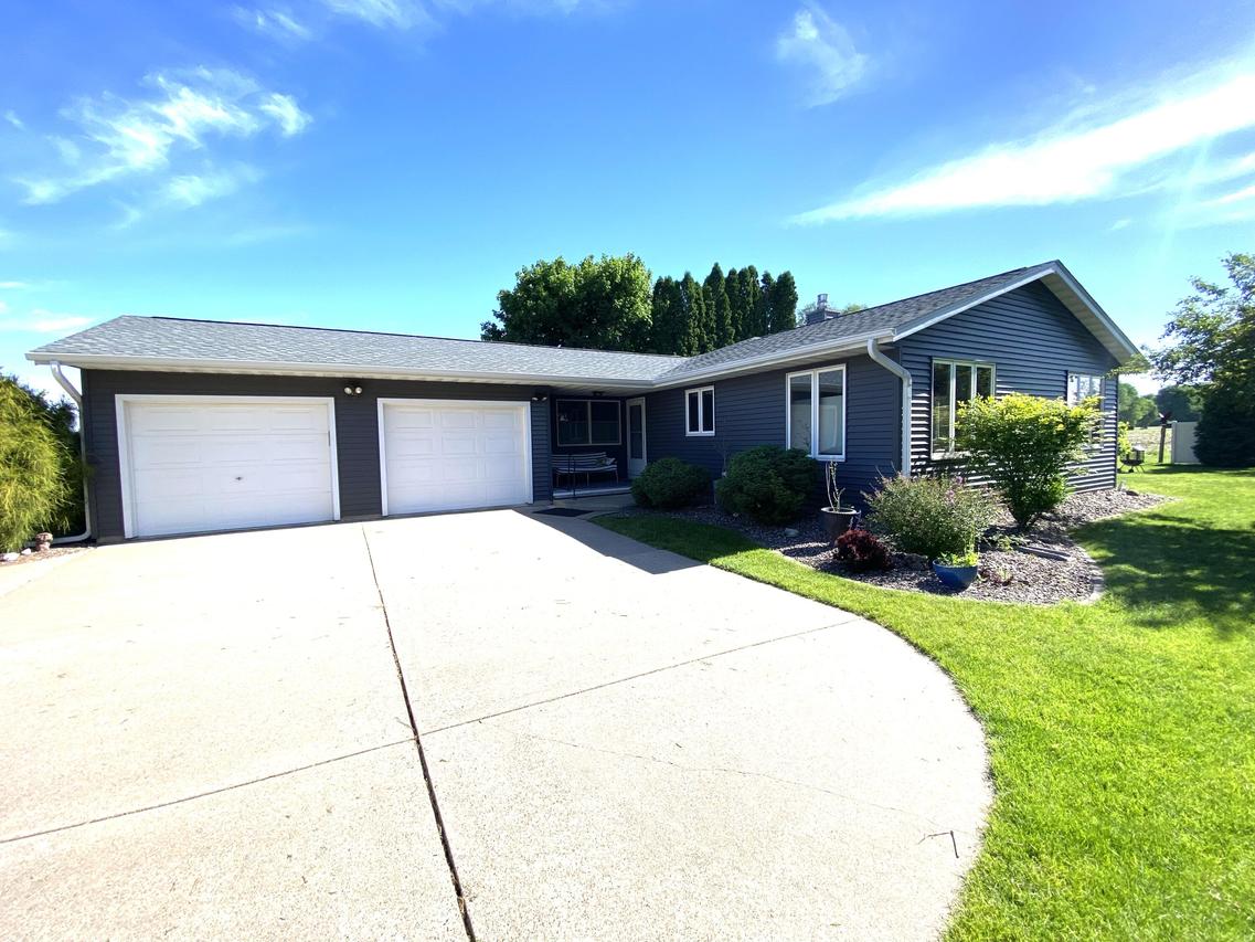 717 N Mark St, West Salem, WI 54669