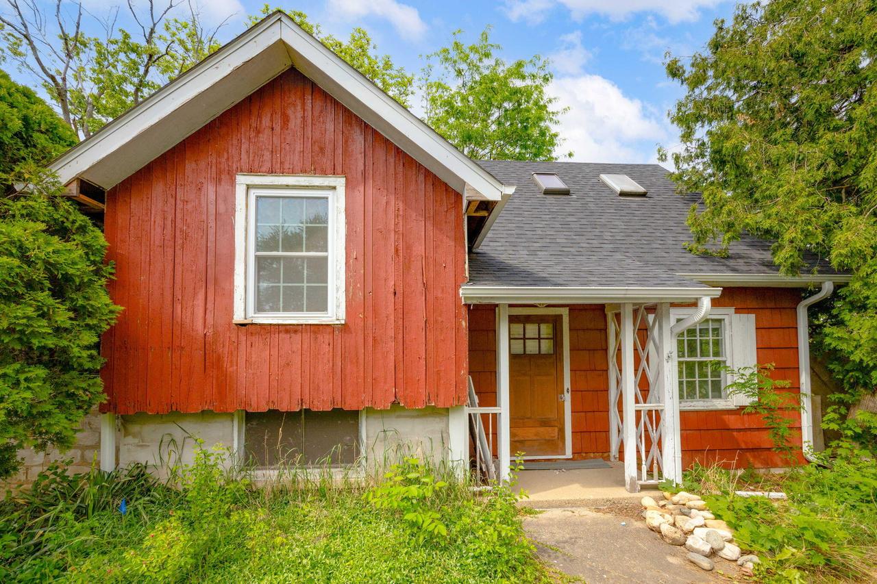 120 Vine St, Delavan, WI 53115