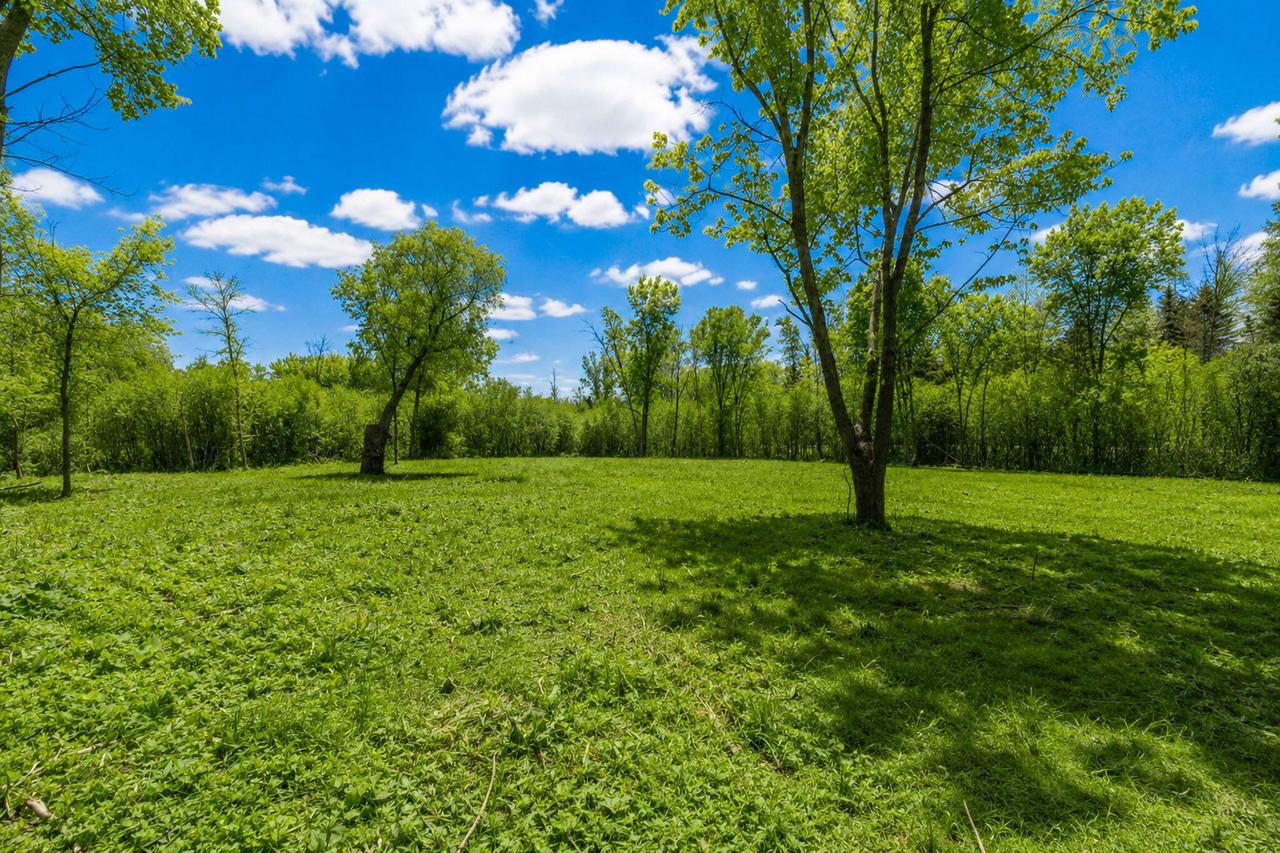 Lt1 N Range Line Rd, Mequon, WI 53092