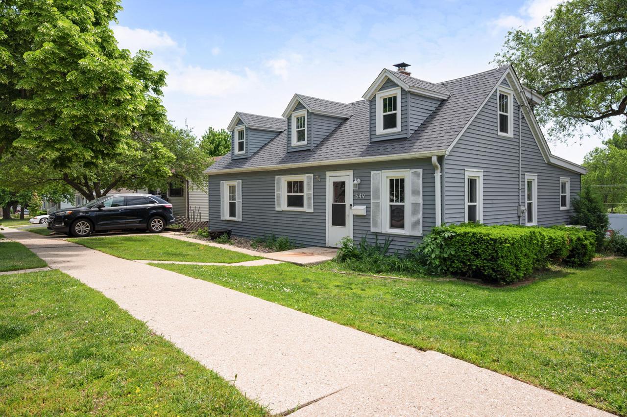 549 Briody St, Burlington, WI 53105