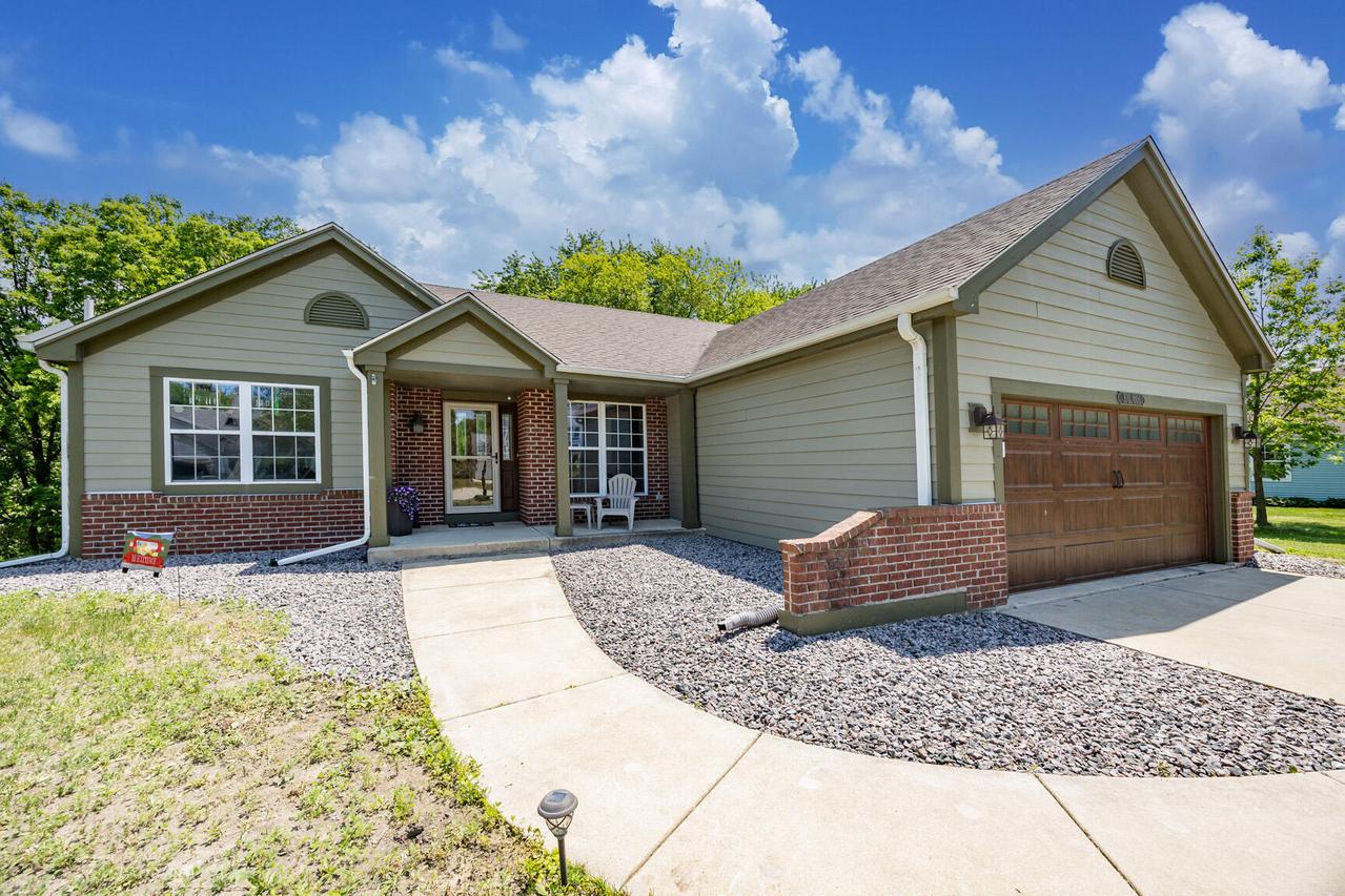 W195S8654 Plum Creek, Muskego, WI 53150