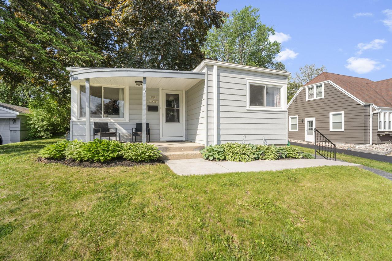 N85W16267 May Ave, Menomonee Falls, WI 53051