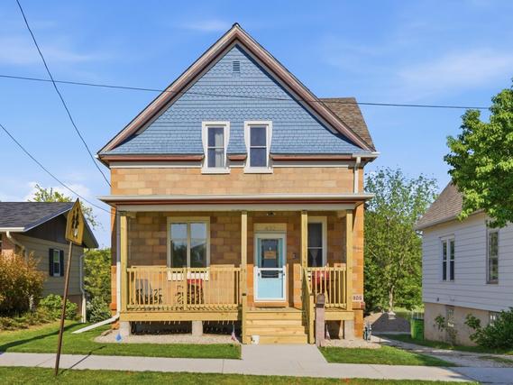New Homes For Sale This Week That Attend Kiel Middle School: May 22nd to May 28th