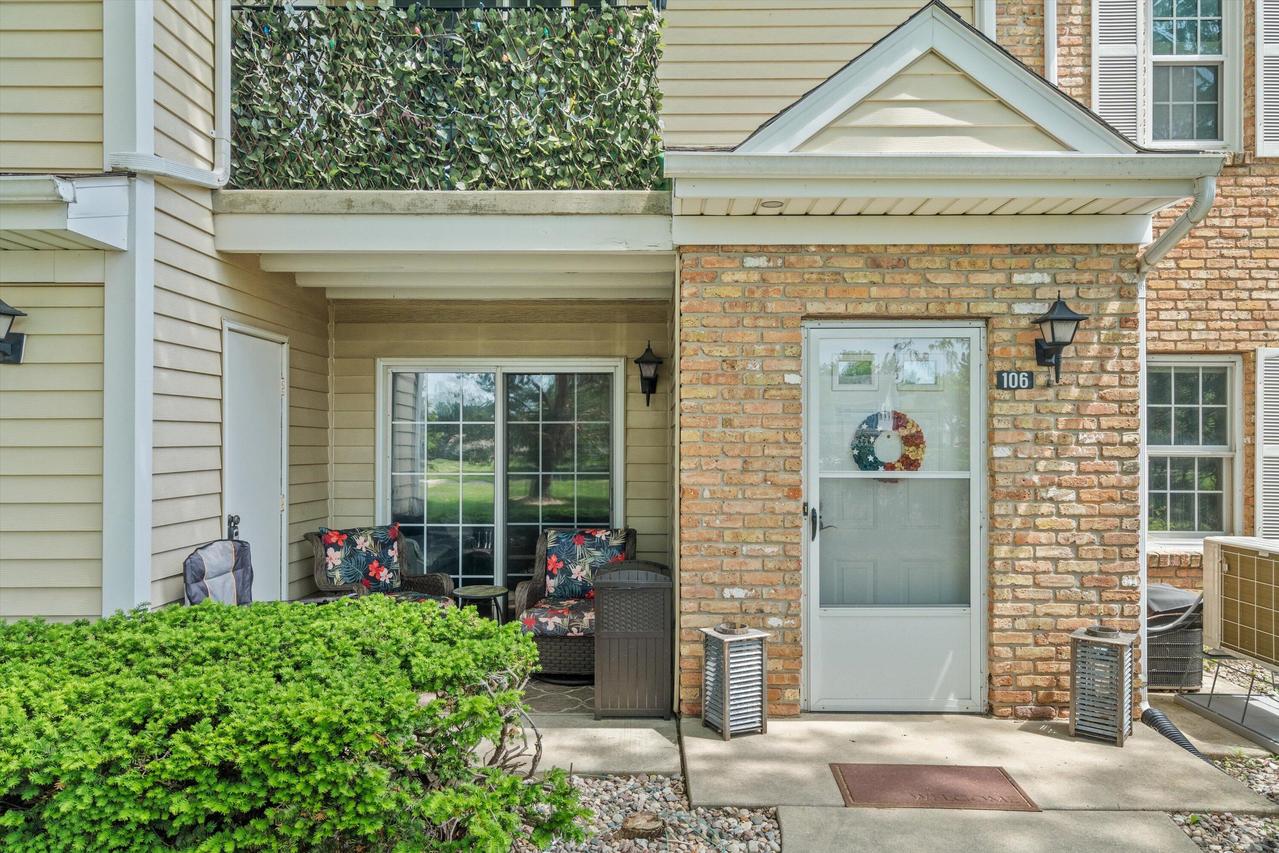 7040 Mariner Dr #106, Mount Pleasant, WI 53406
