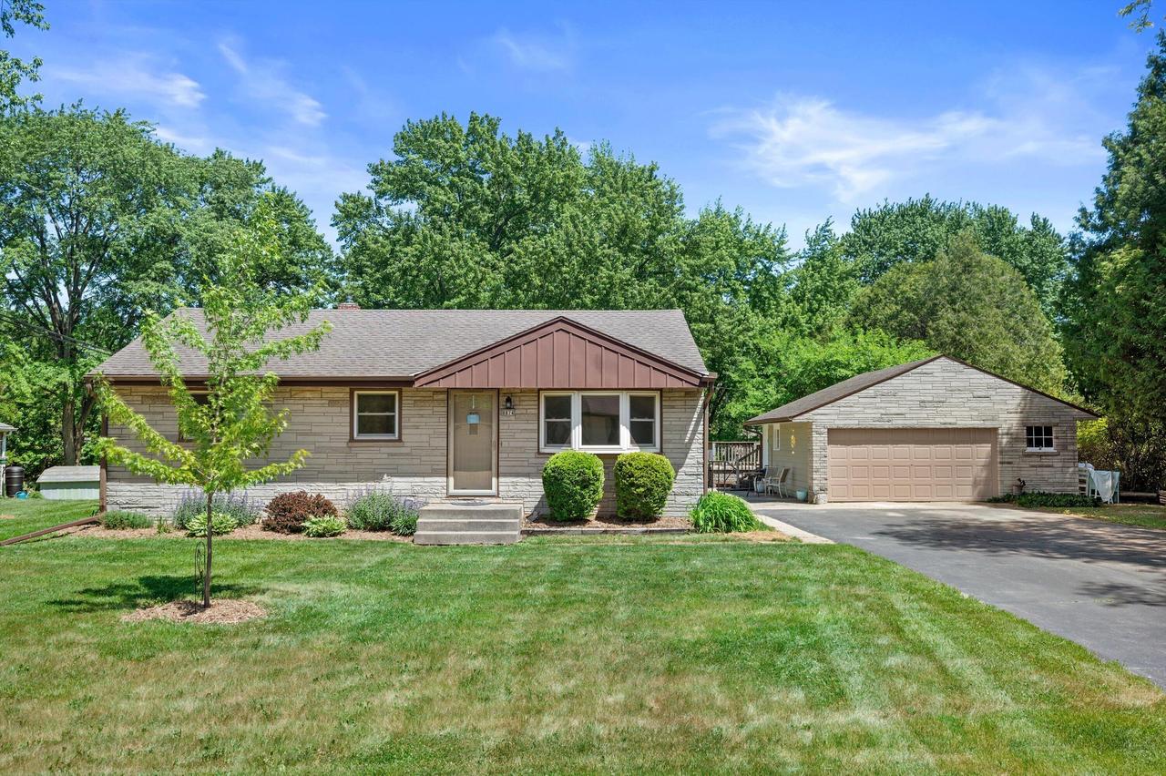 8874 S 81st St, Franklin, WI 53132