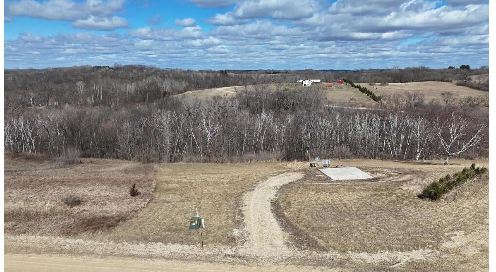 58182 Mississippi Ridge, Seneca, WI 54626