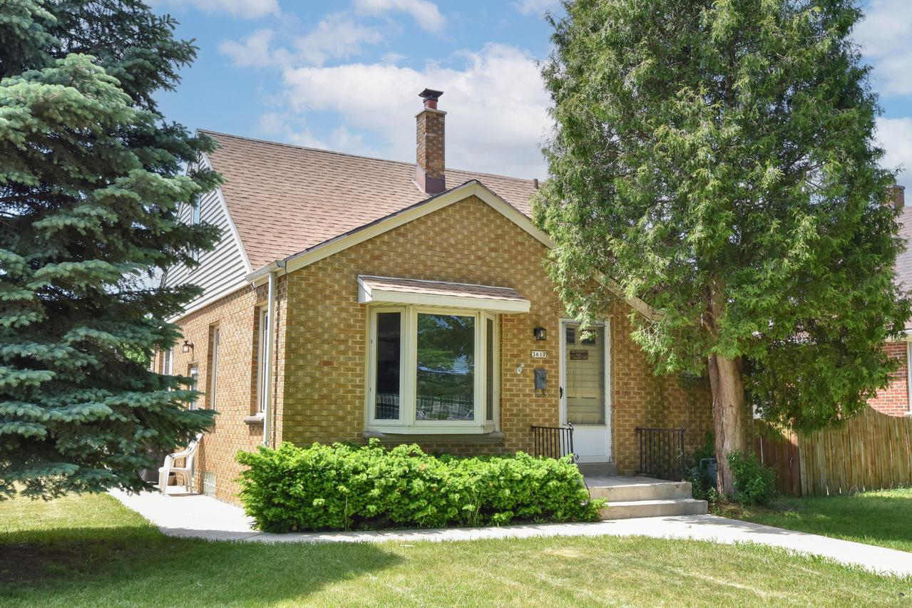 3617 S 13th St, Milwaukee, WI 53221
