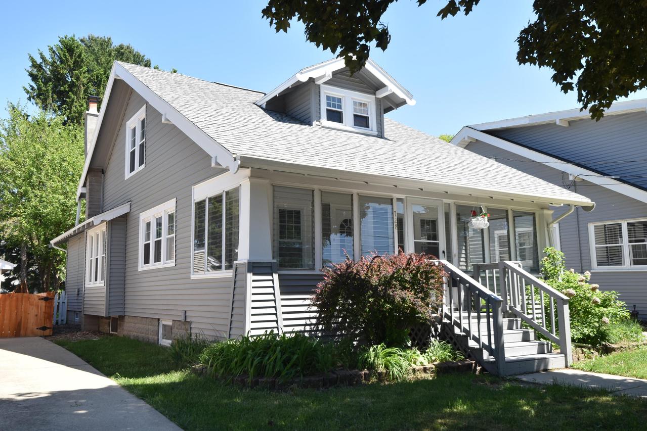 728 Linden St, Waukesha, WI 53186