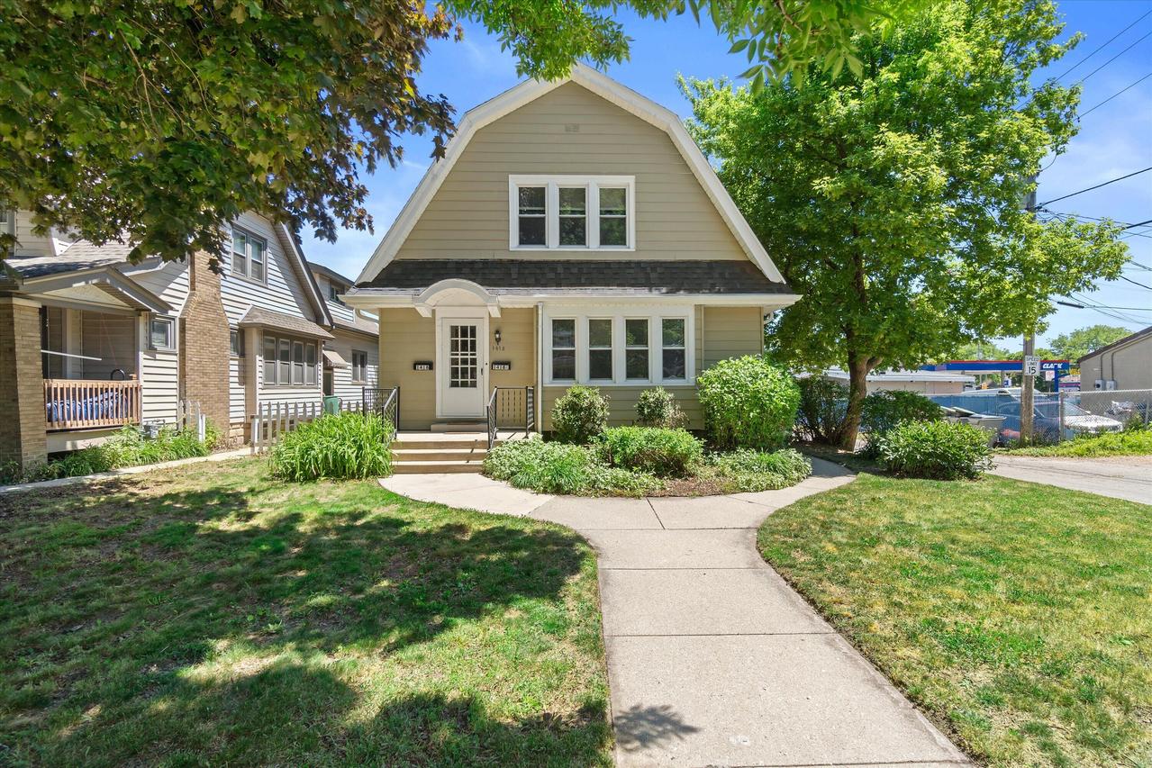 1418 N 57th St #1418A, Milwaukee, WI 53208