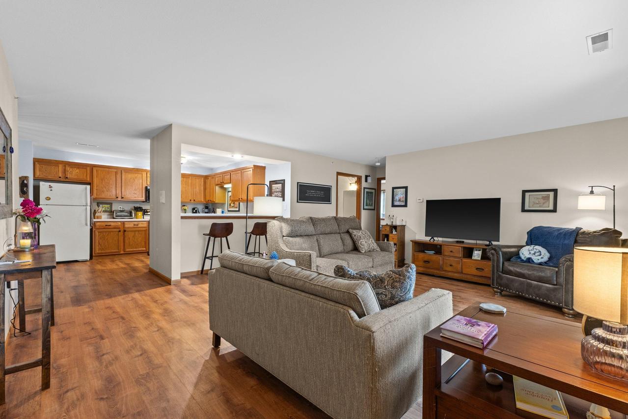 9342 W Loomis Rd #8, Franklin, WI 53132