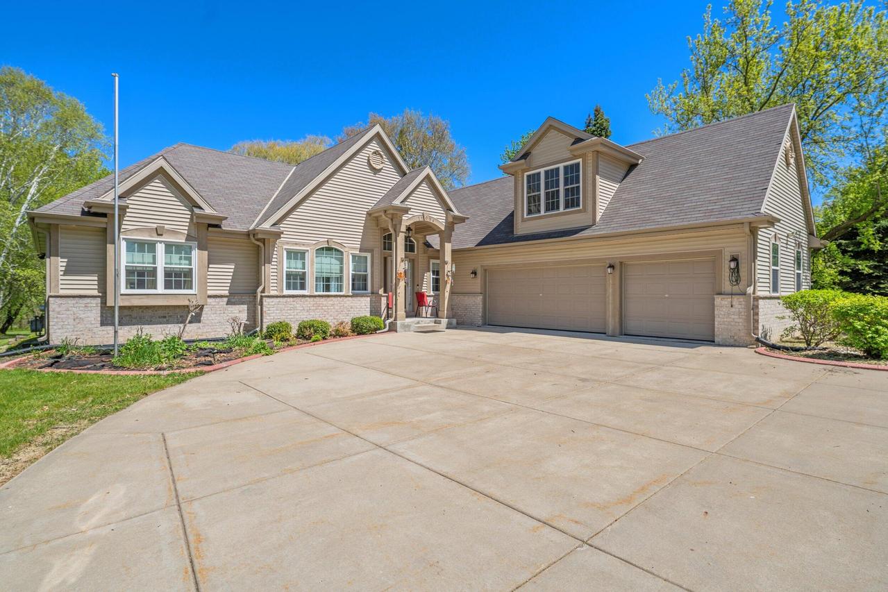 11034 W Bradley Rd, Milwaukee, WI 53224