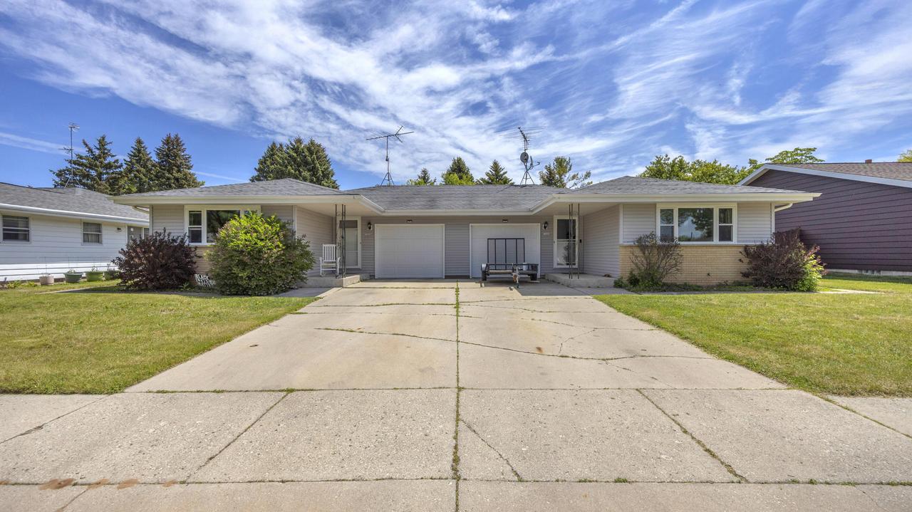1523 N 23rd St #1525, Sheboygan, WI 53081