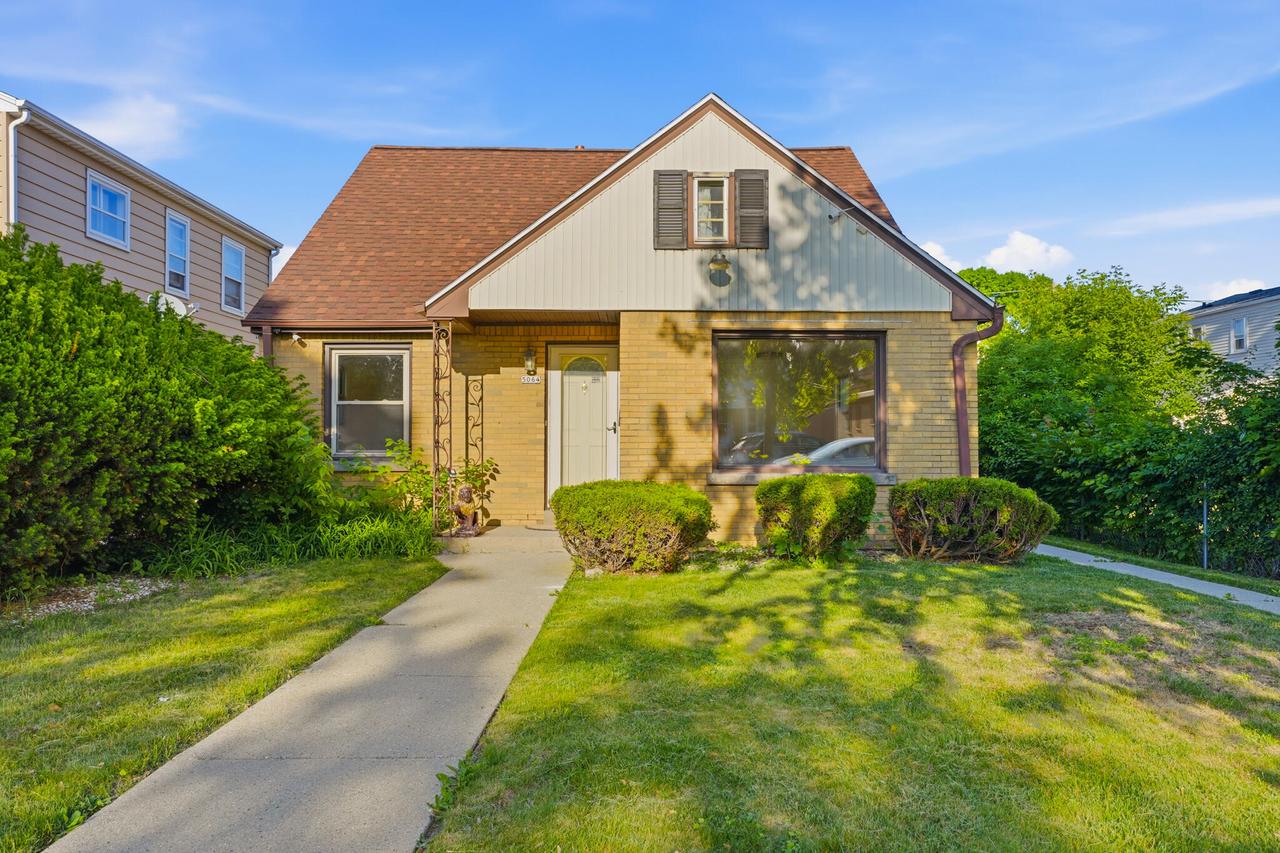 5064 N 26th St, Milwaukee, WI 53209