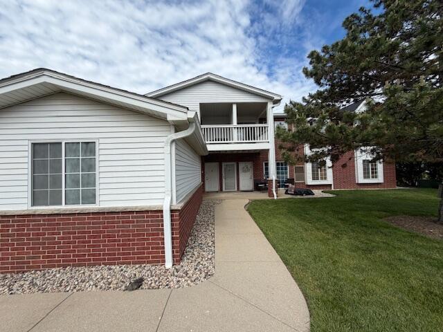 8333 Lexington Pl #3, Pleasant Prairie, WI 53158
