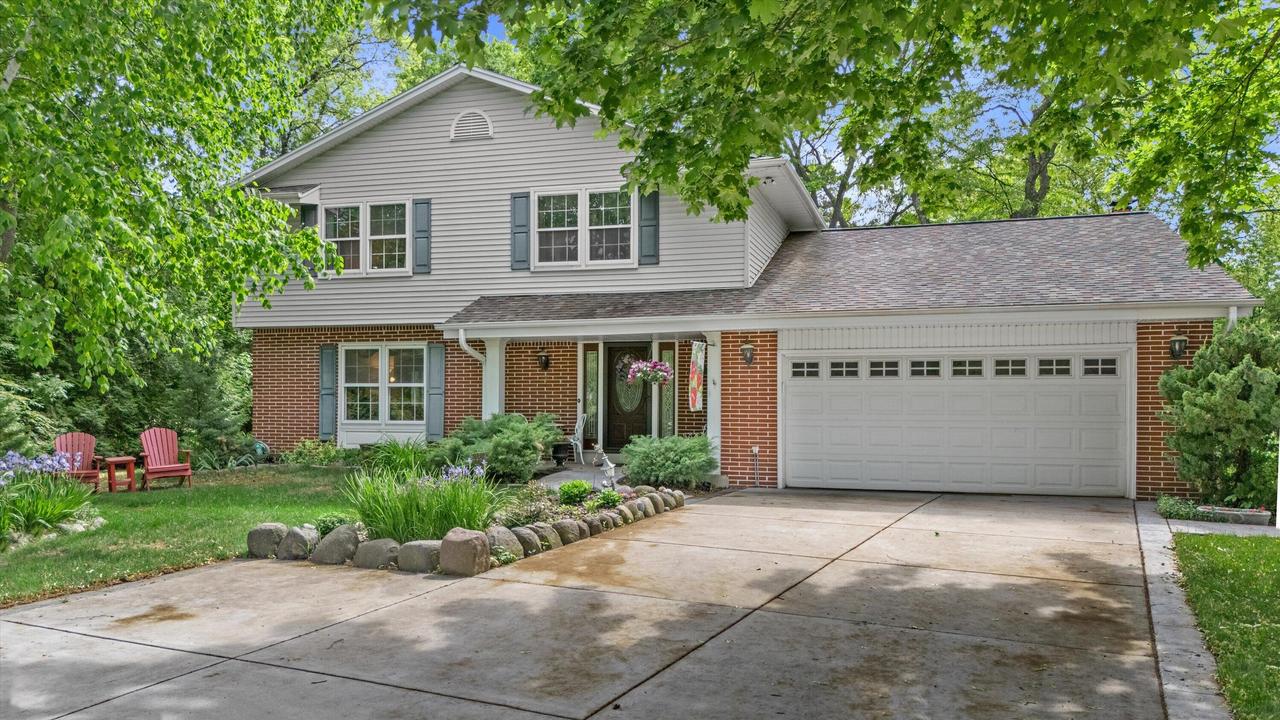 18435 Tilton Ct, Brookfield, WI 53045