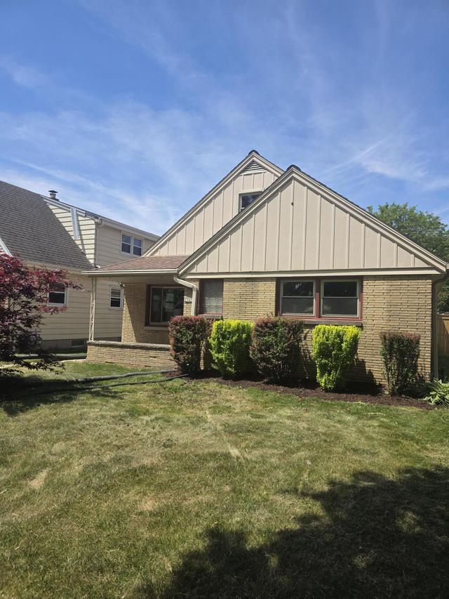 2545 S 66th St, Milwaukee, WI 53219