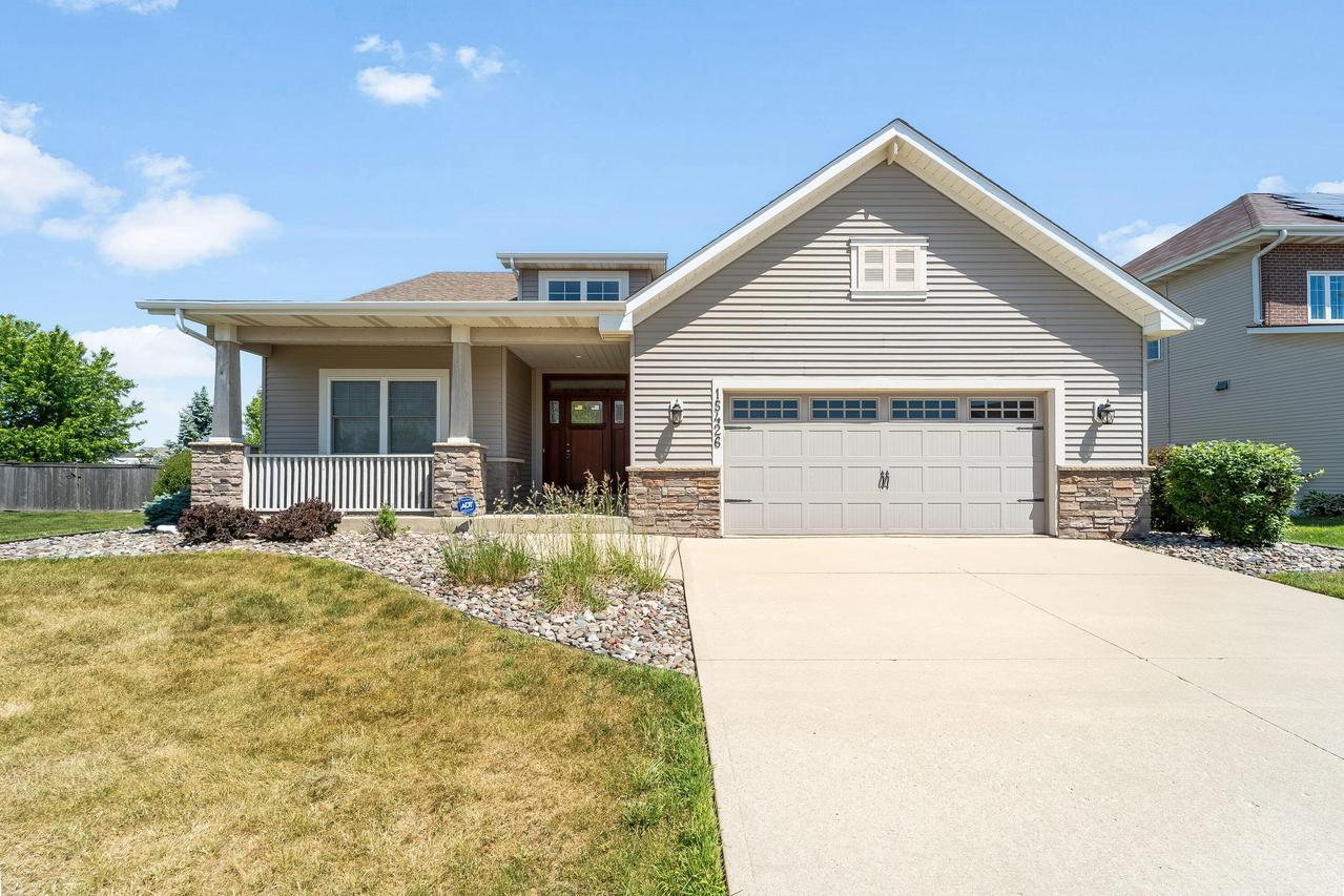 15426 68th St, Kenosha, WI 53142
