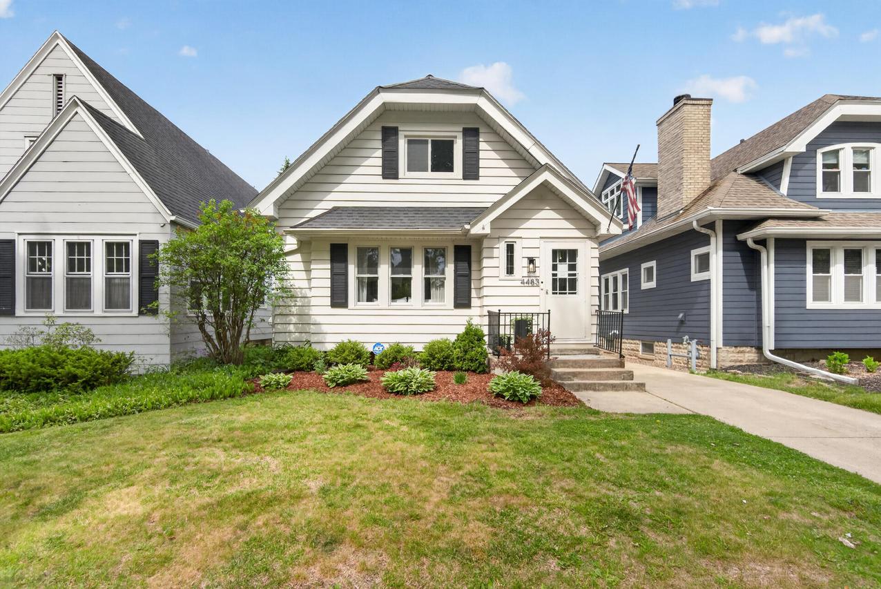 4483 N Morris Blvd, Shorewood, WI 53211