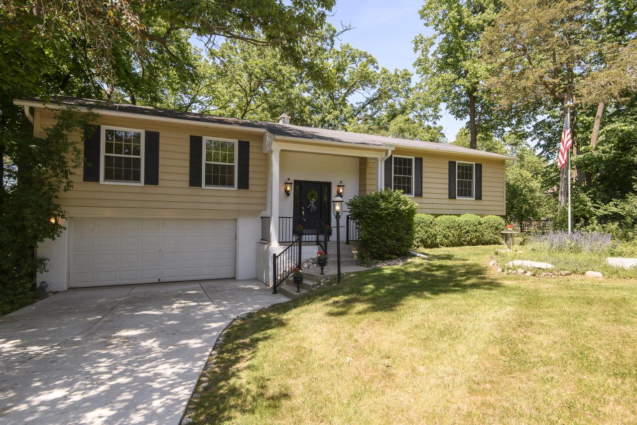 N67W32480 Wildwood Point, Merton, WI 53029