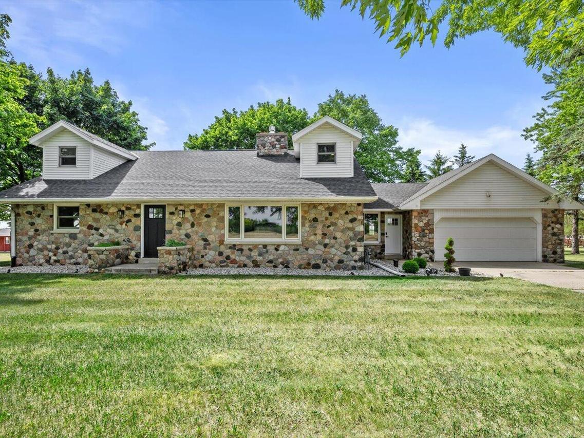 W334S7837 County Rd., Mukwonago, WI 53149