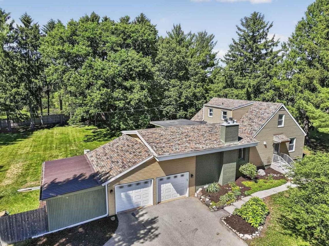 7072 Delview Ave, Delavan, WI 53115