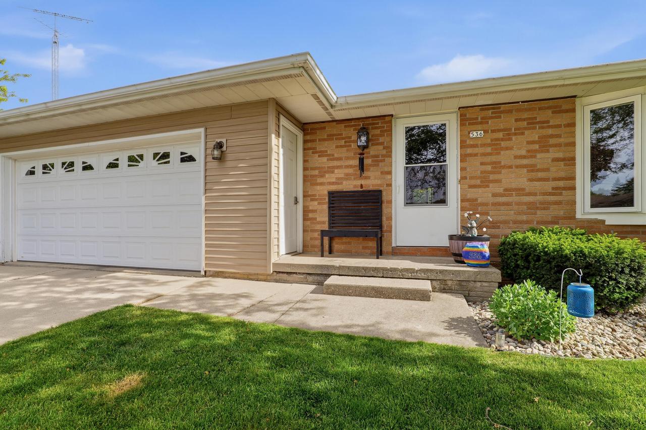 536 Monroe St, Reedsville, WI 54230