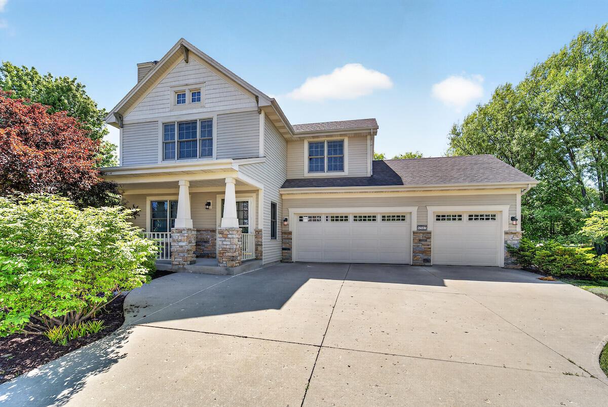 6547 Parkway Cir, Mount Pleasant, WI 53406