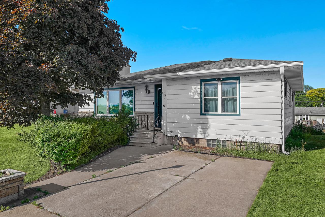 534 2nd Ave, Onalaska, WI 54650