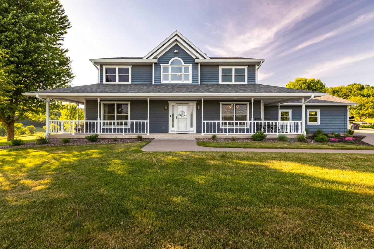 N7003 County Rd., Onalaska, WI 54636