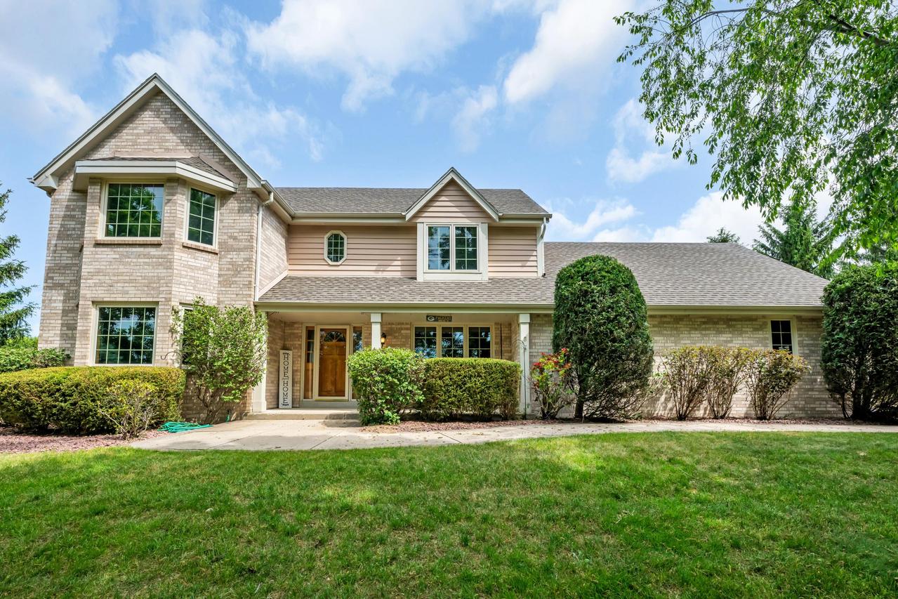 S86W32310 Elias Ct, Mukwonago, WI 53149