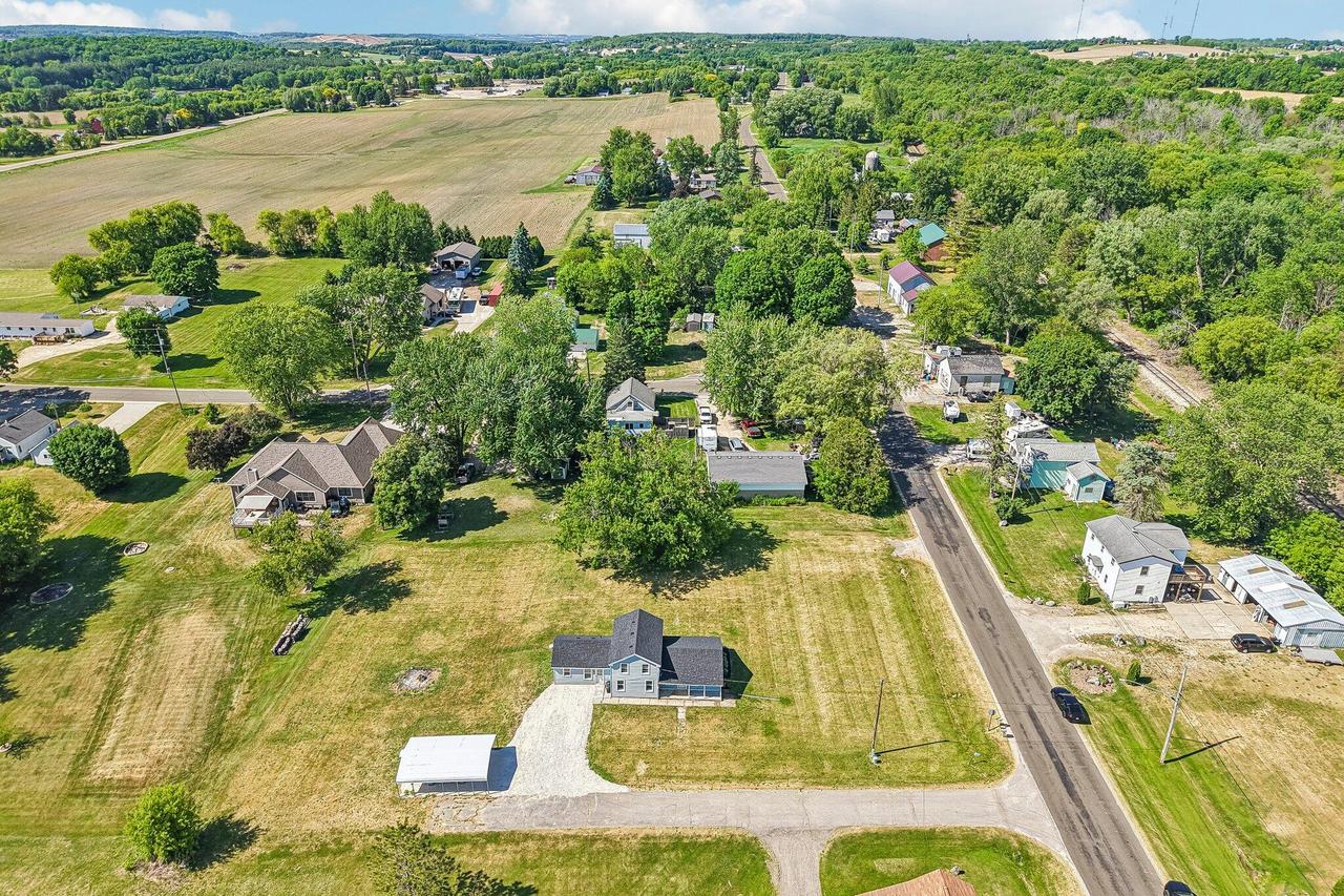 N6275 E Neda Rd, Hubbard, WI 53035