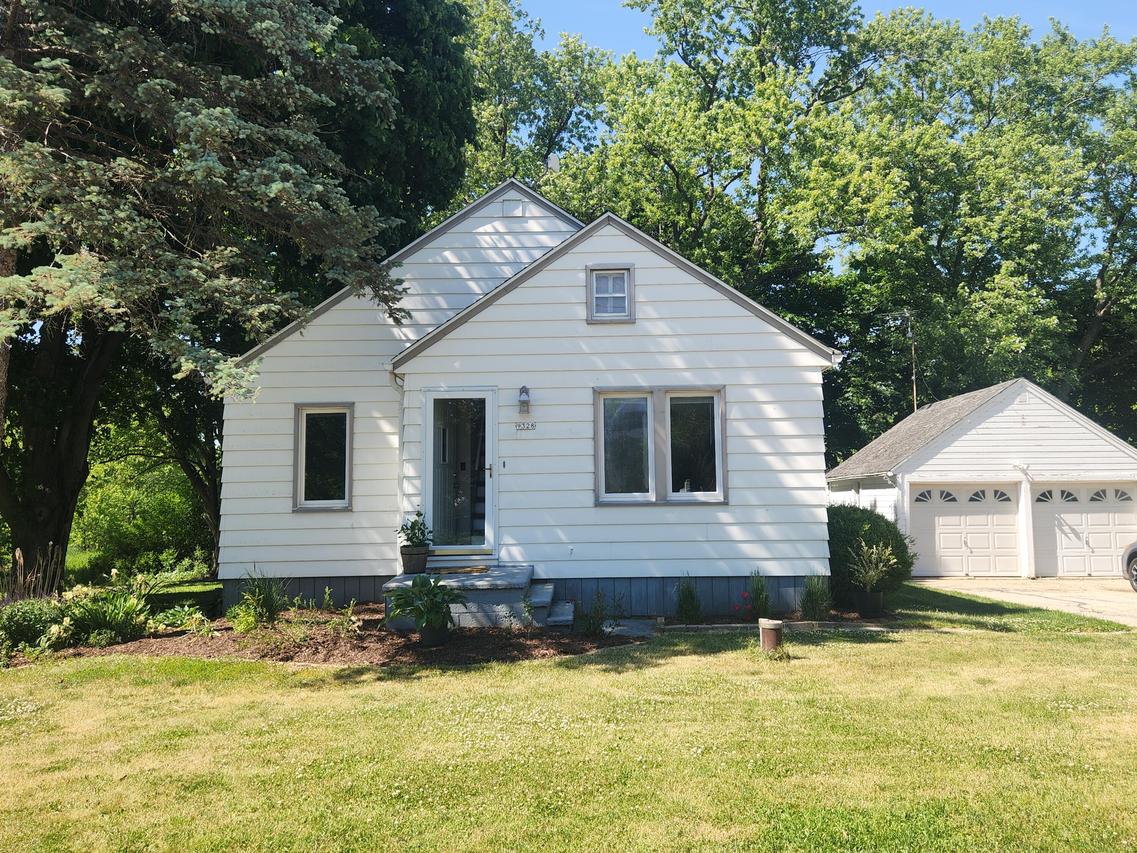 9328 County Road K -, Raymond, WI 53126