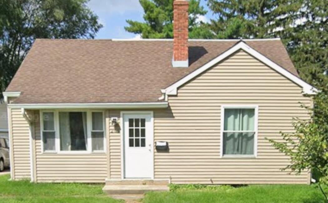 206 N Van Buren St, Elkhorn, WI 53121
