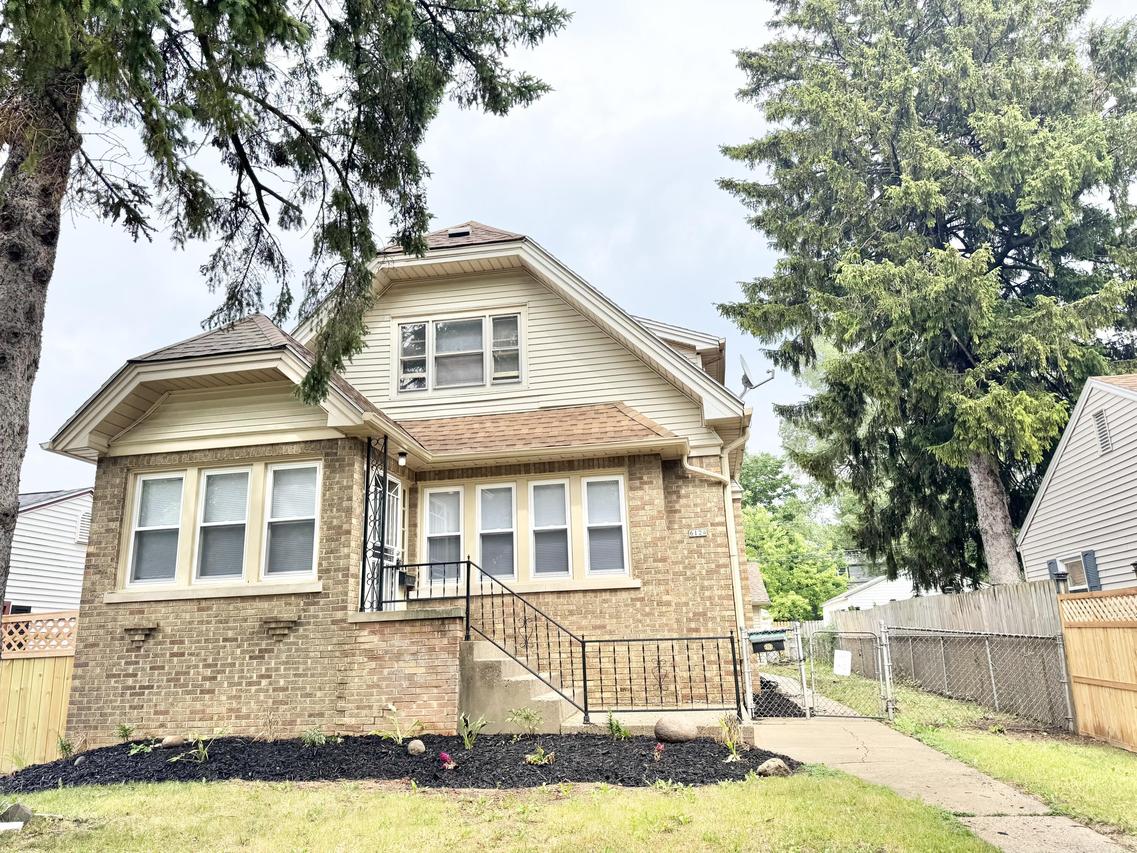 6124 N 39th St #6124A, Milwaukee, WI 53209