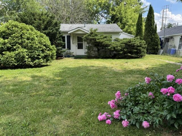10449 268th Ave, Salem Lakes, WI 53179