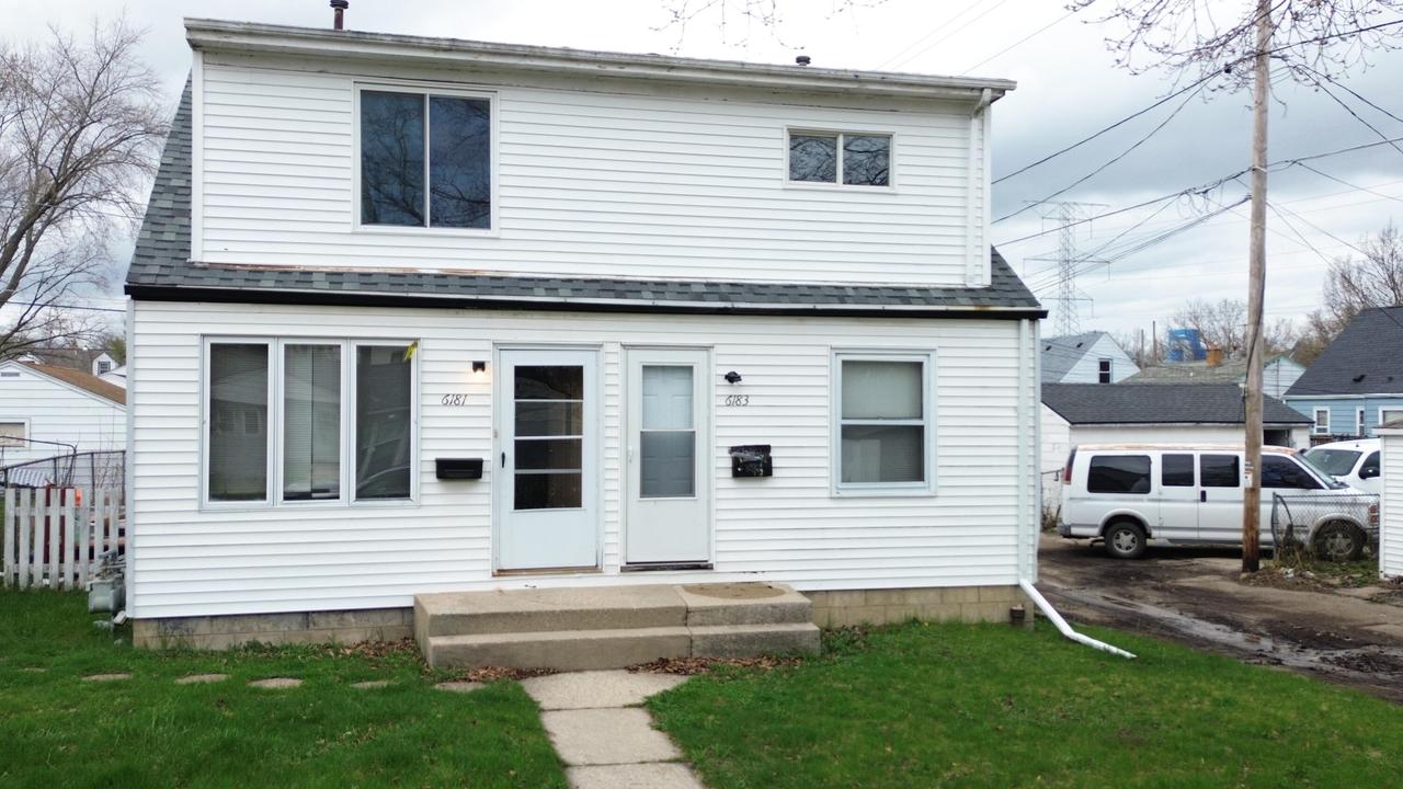 6181 N 38th St #6183, Milwaukee, WI 53209