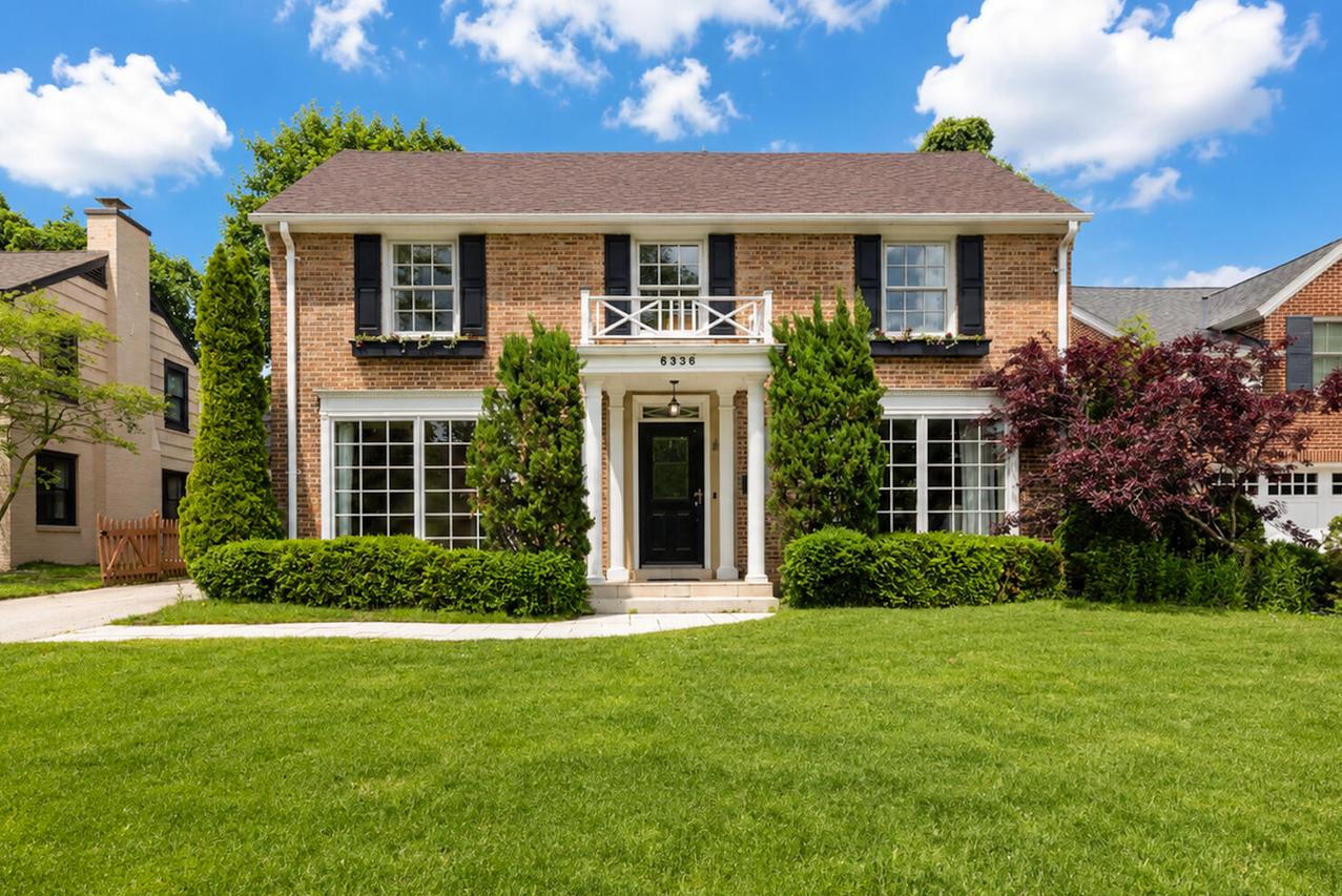 6336 N Berkeley Blvd, Whitefish Bay, WI 53217