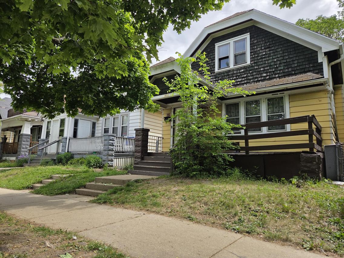 3908 N 22nd St, Milwaukee, WI 53206