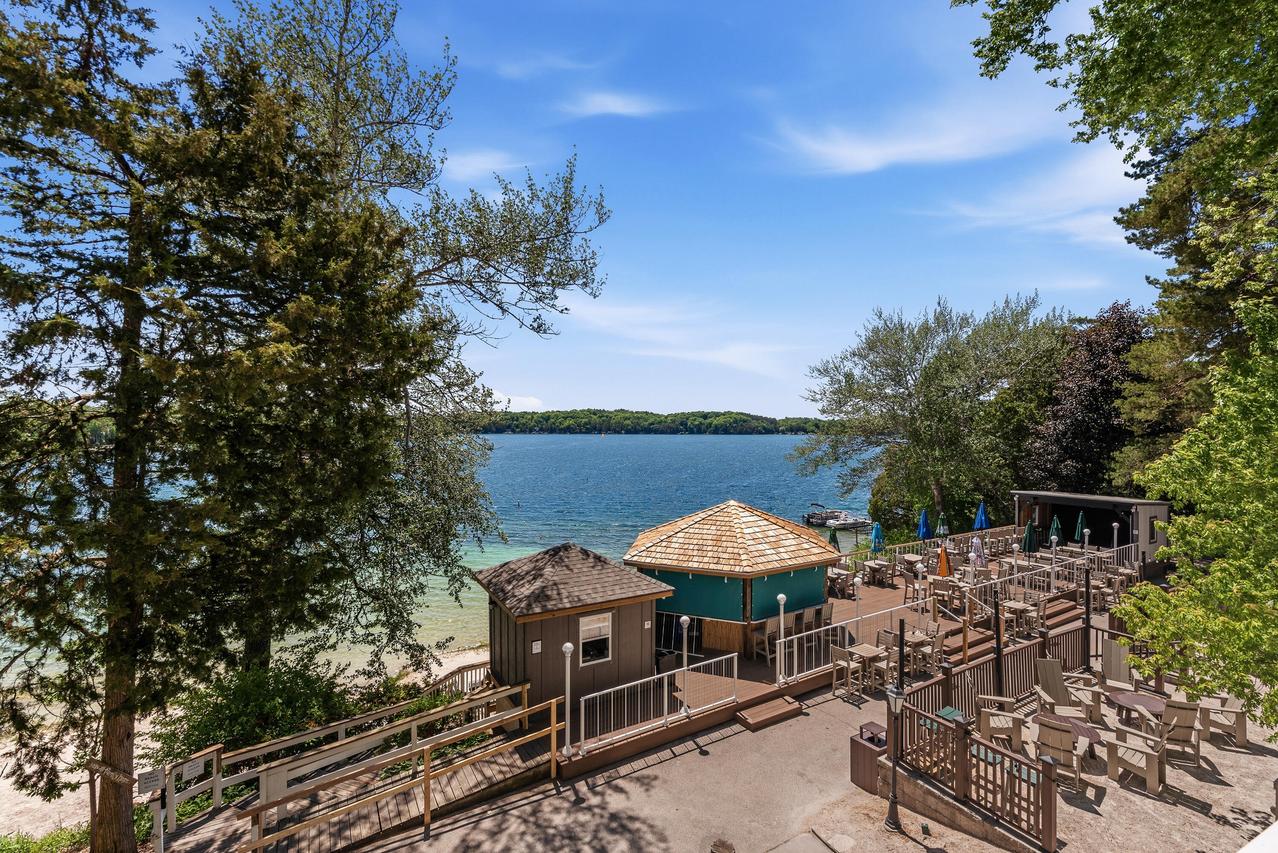 281 Victorian Village #25, Elkhart Lake, WI 53020