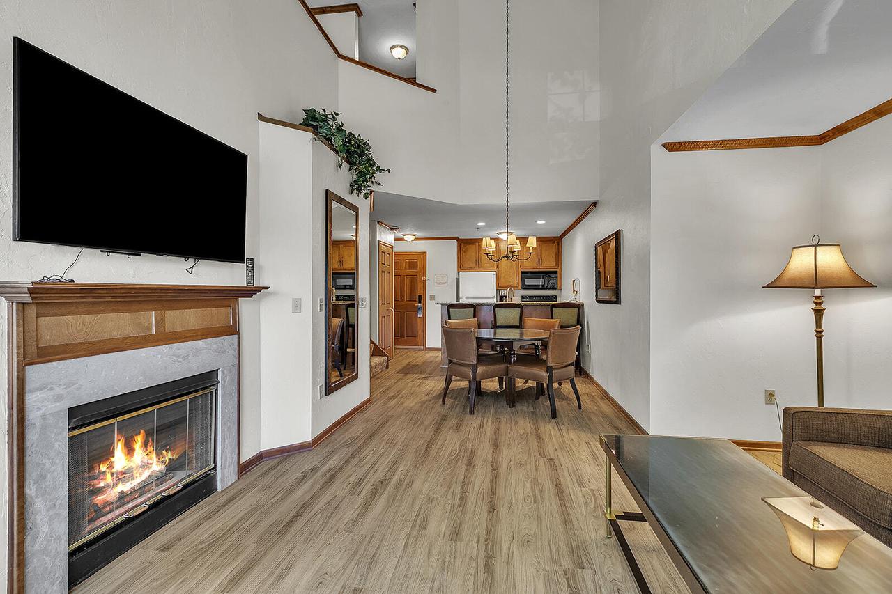 101 Osthoff Ave #455, Elkhart Lake, WI 53020