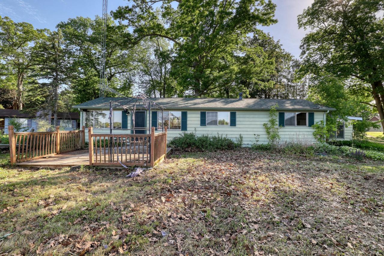 N5156 Butternut Ct, Hubbard, WI 53039