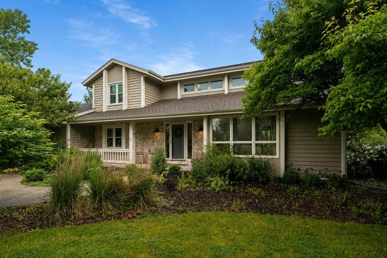 12918 Bell Rd, Caledonia, WI 53108