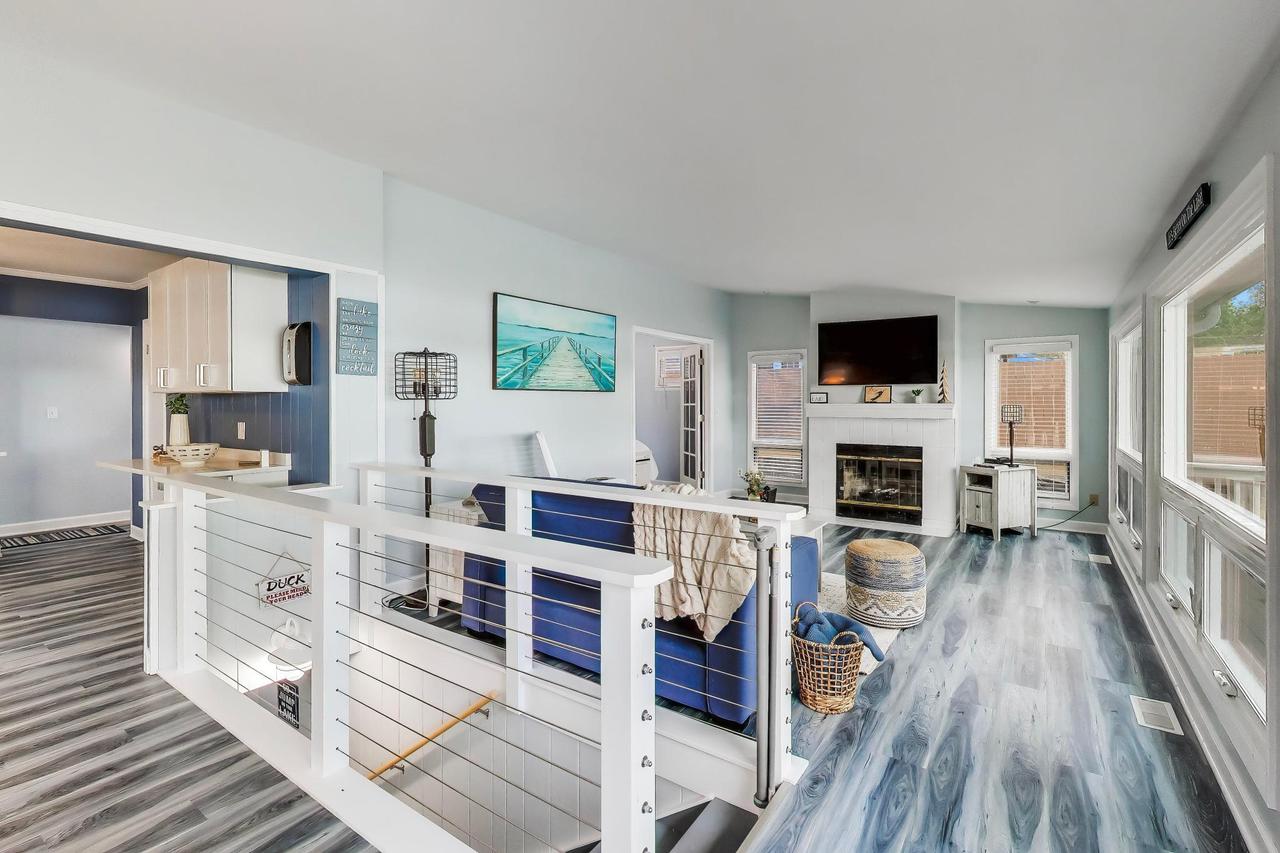 616 Inlet Shore, Delavan, WI 53115